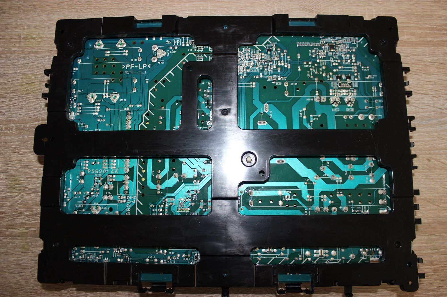 Sony A-1207-096-C (1-871-504-11) G2A Netzteil